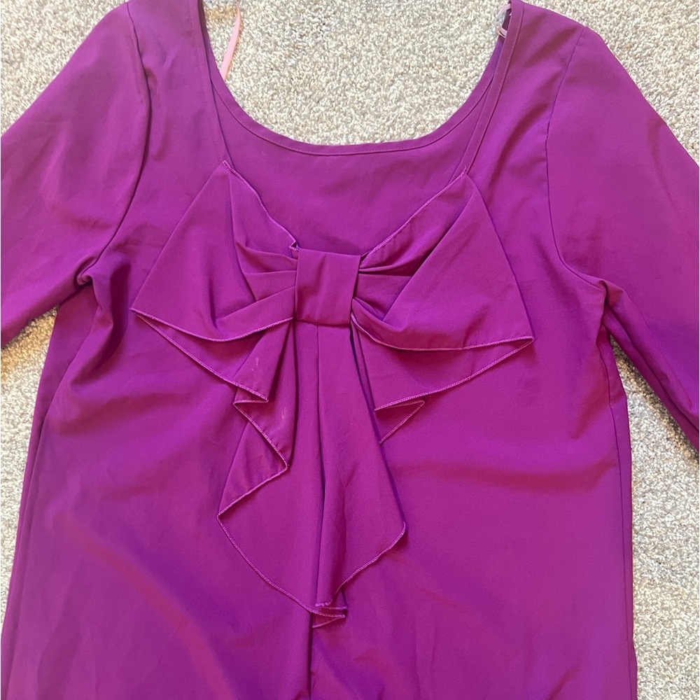 Summer dress with a pop of color!